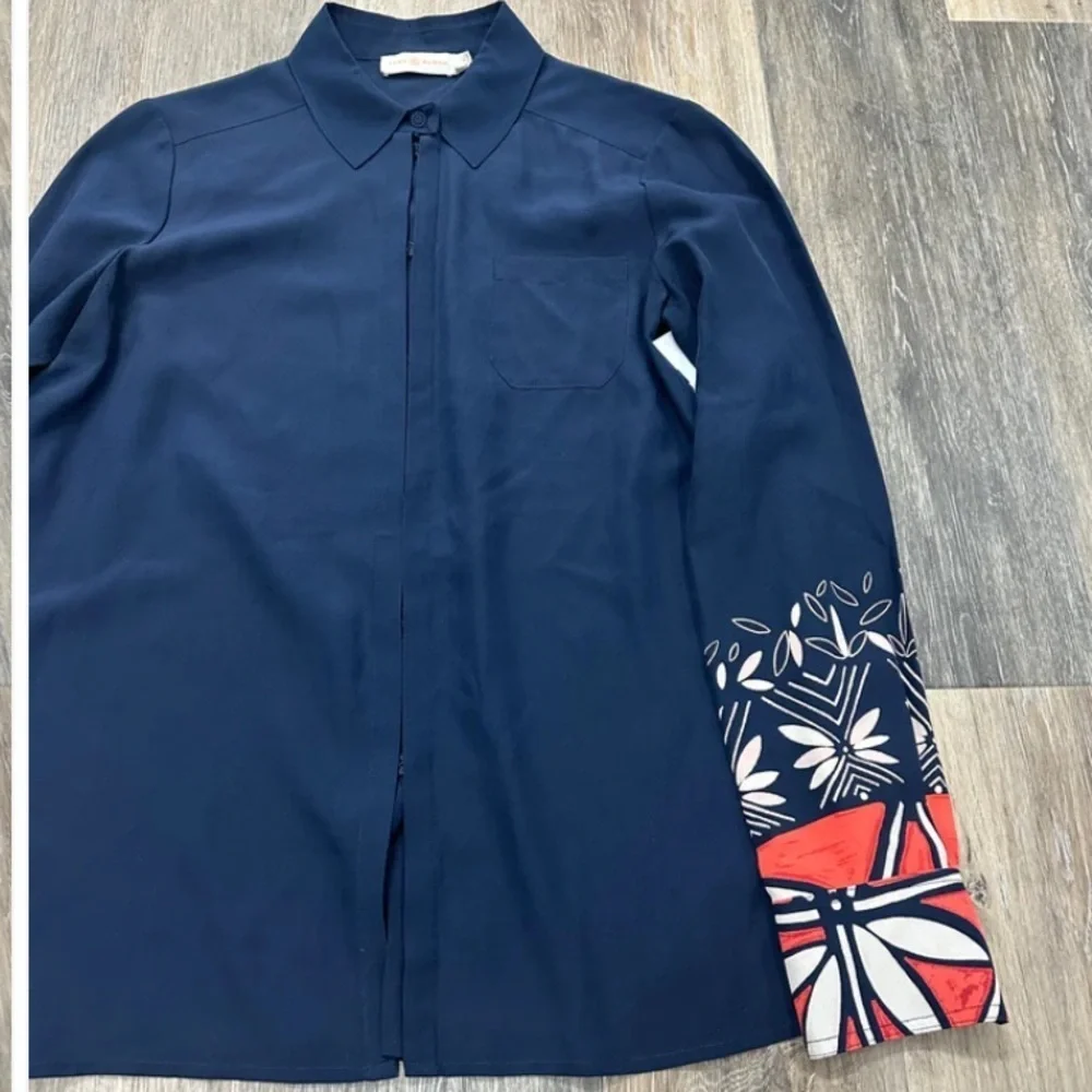 Tory Burch silk navy printed top floral boho classic formal fall designer $300